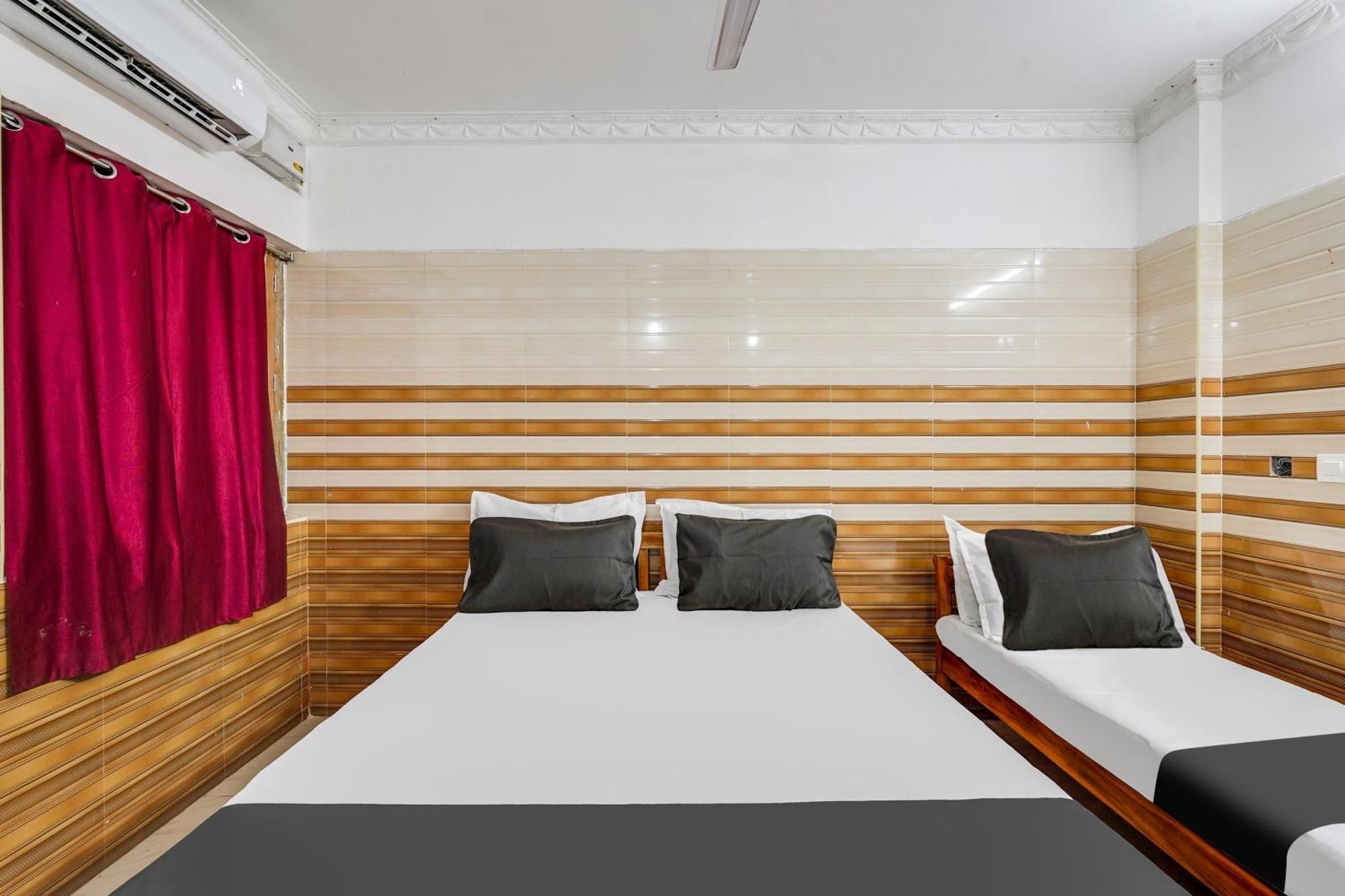 Super Hotel O Sharmila Guest House Kottakuppam Eksteriør bilde